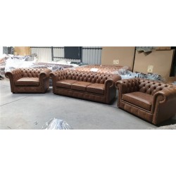 Chesterfield 3.5 seater + 1.5 seaters